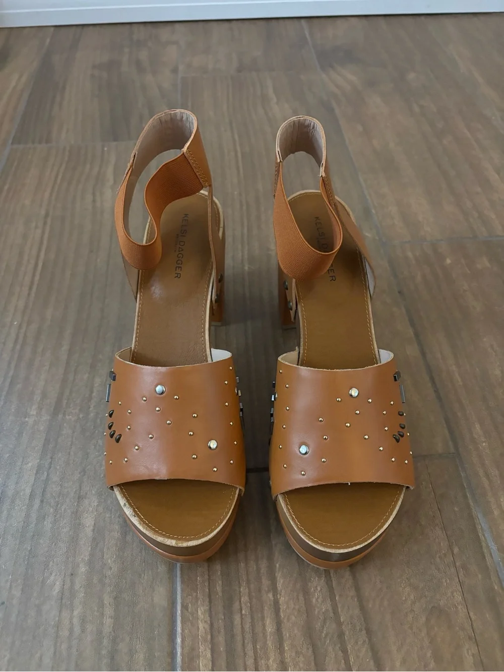 Kelsi Dagger Brooklyn Frida platform sandals
